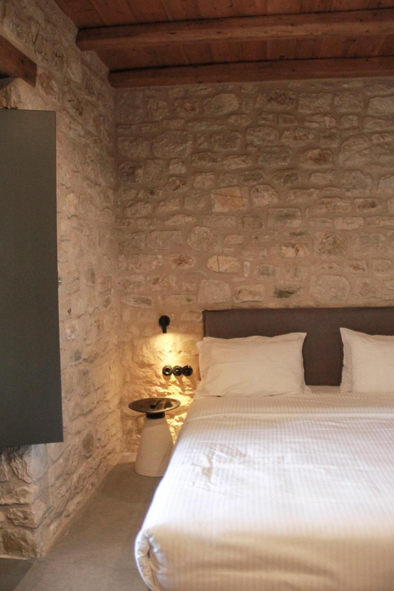 Lithero Suites Stemnitsa Ngoại thất bức ảnh