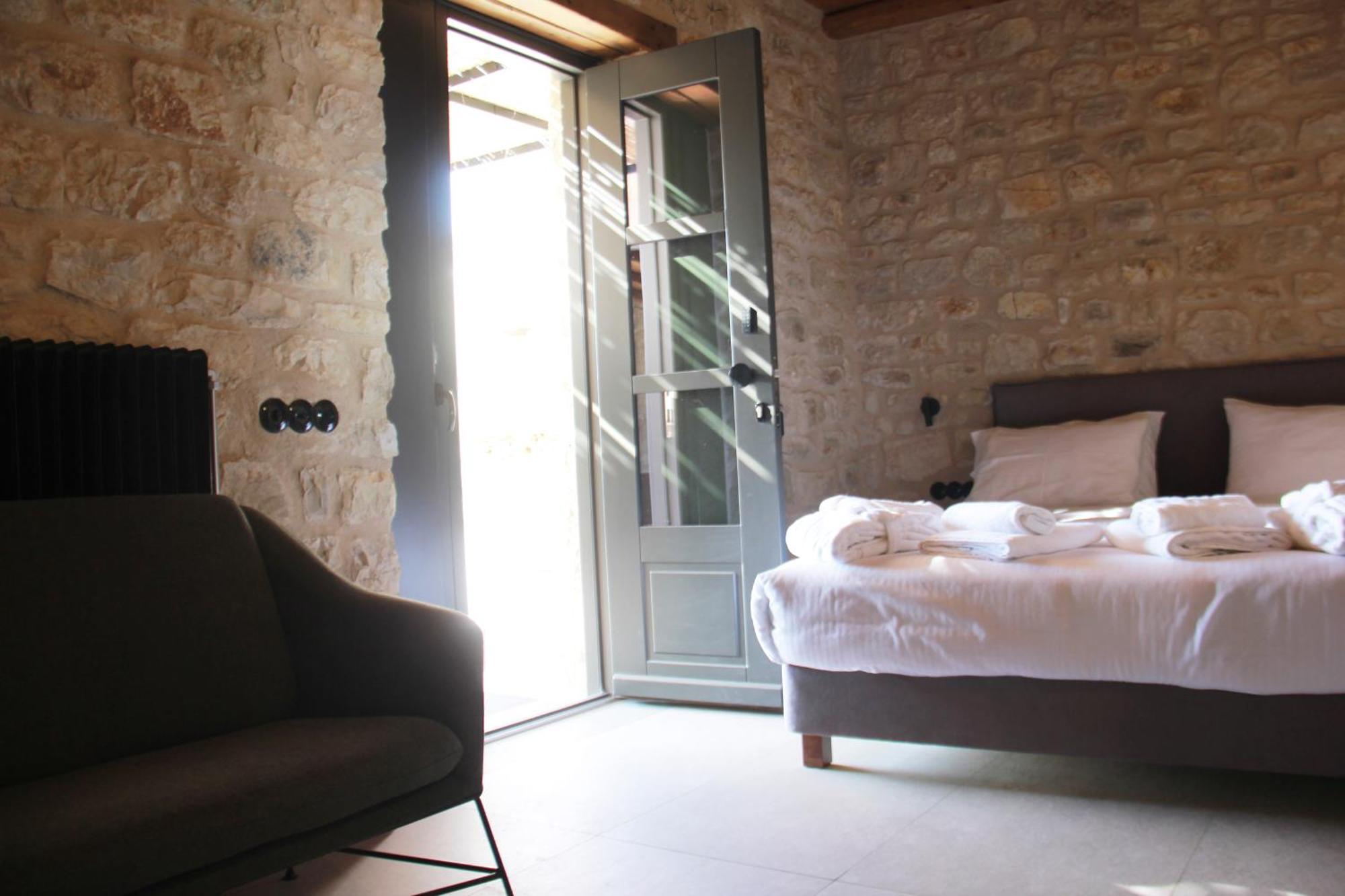 Lithero Suites Stemnitsa Ngoại thất bức ảnh